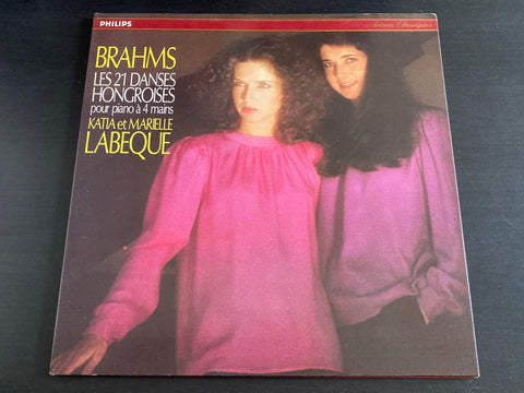 Johannes Brahms , Katia Et Marielle Labèque - Les 21 Danses Hongroises Pour Piano À 4 Mains LP VINYL